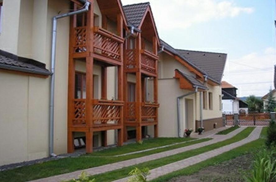 Villa Elena Smizany Luaran gambar